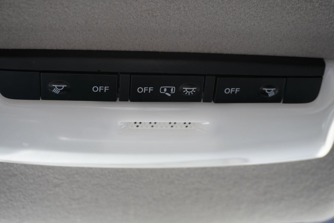 Used 2025 Nissan Versa S w/ S Plus Package image 37