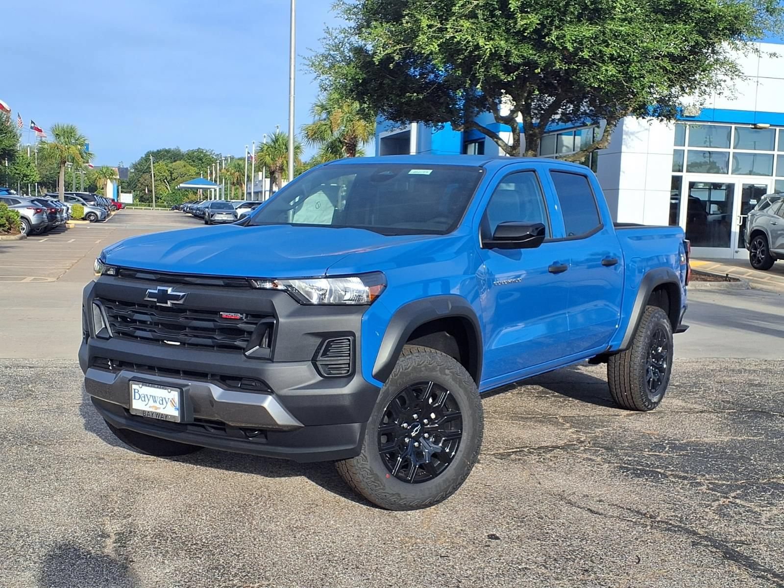 New 2026 Chevrolet Colorado Trail Boss AWD/4WD image 2