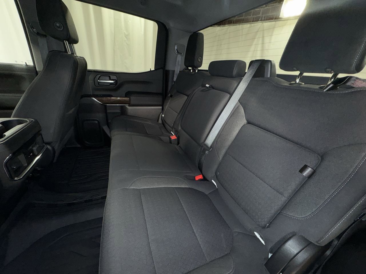 Used 2020 GMC Sierra 1500 Elevation w/ Elevation Value Package image 29