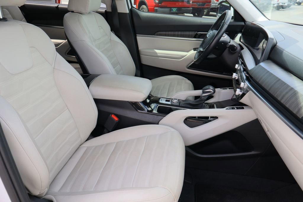 Used 2023 Kia Telluride SX Prestige AWD/4WD image 32