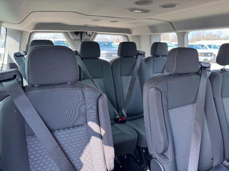 Used 2023 Ford Transit 350 XLT image 10