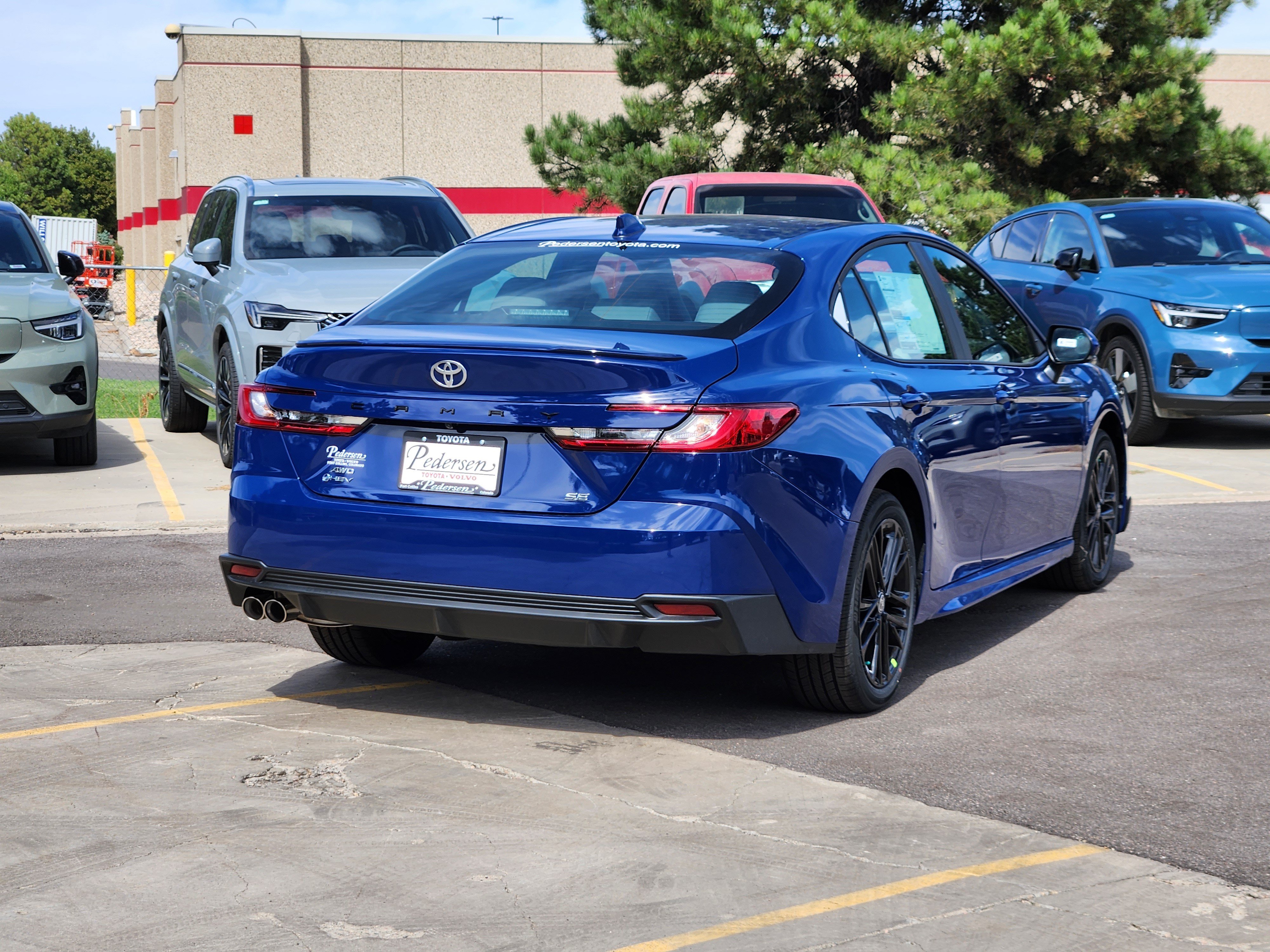 New 2026 Toyota Camry SE AWD/4WD image 3