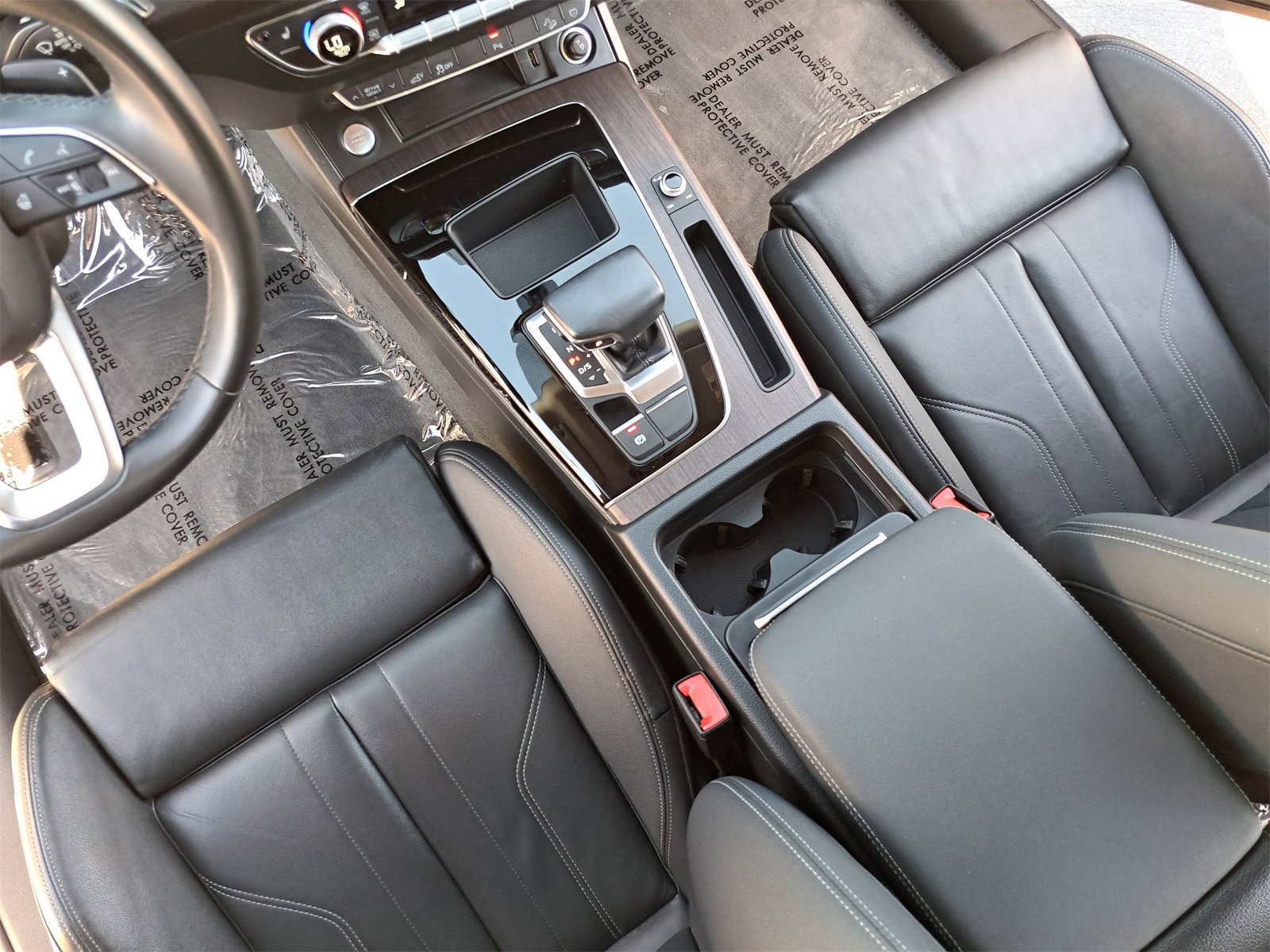 Used 2022 Audi Q5 e Premium w/ Convenience Package image 27