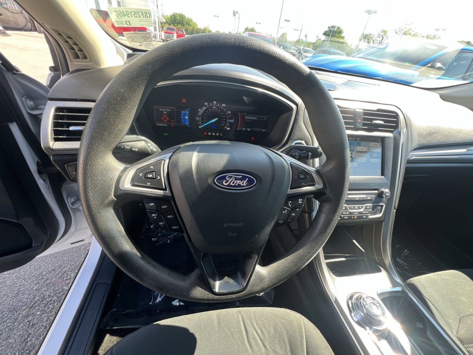 Certified 2018 Ford Fusion SE FWD image 30