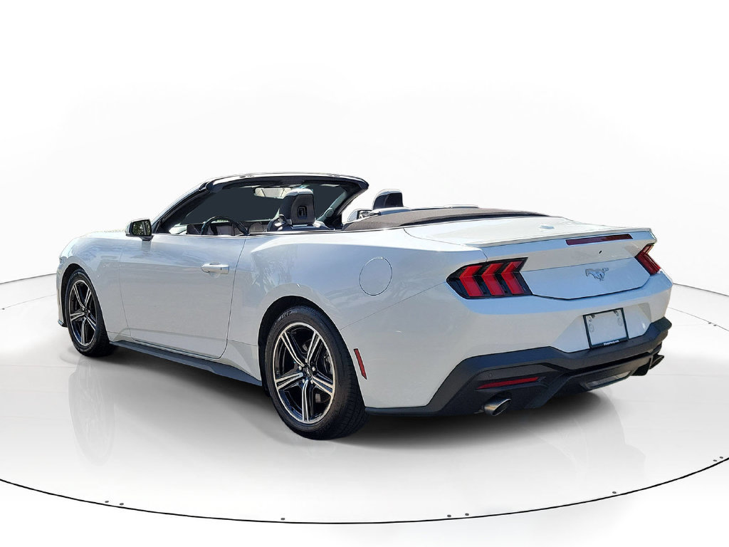 Used 2024 Ford Mustang Premium RWD image 4