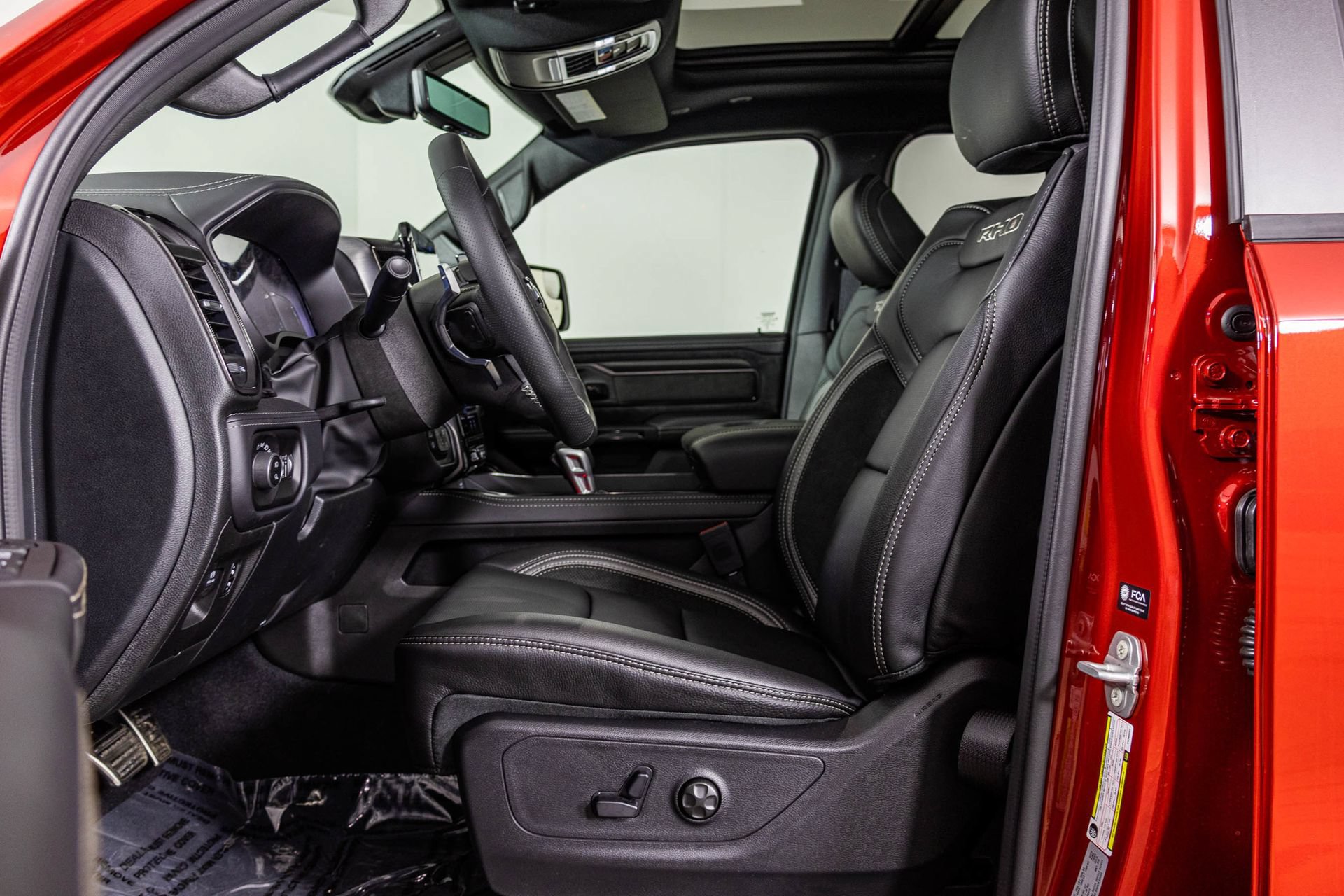 New 2026 RAM 1500 RHO w/ RHO Level 1 Equipment Group AWD/4WD image 25