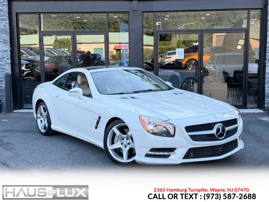 Used 2013 Mercedes-Benz SL 550 w/ Premium Pkg image 2