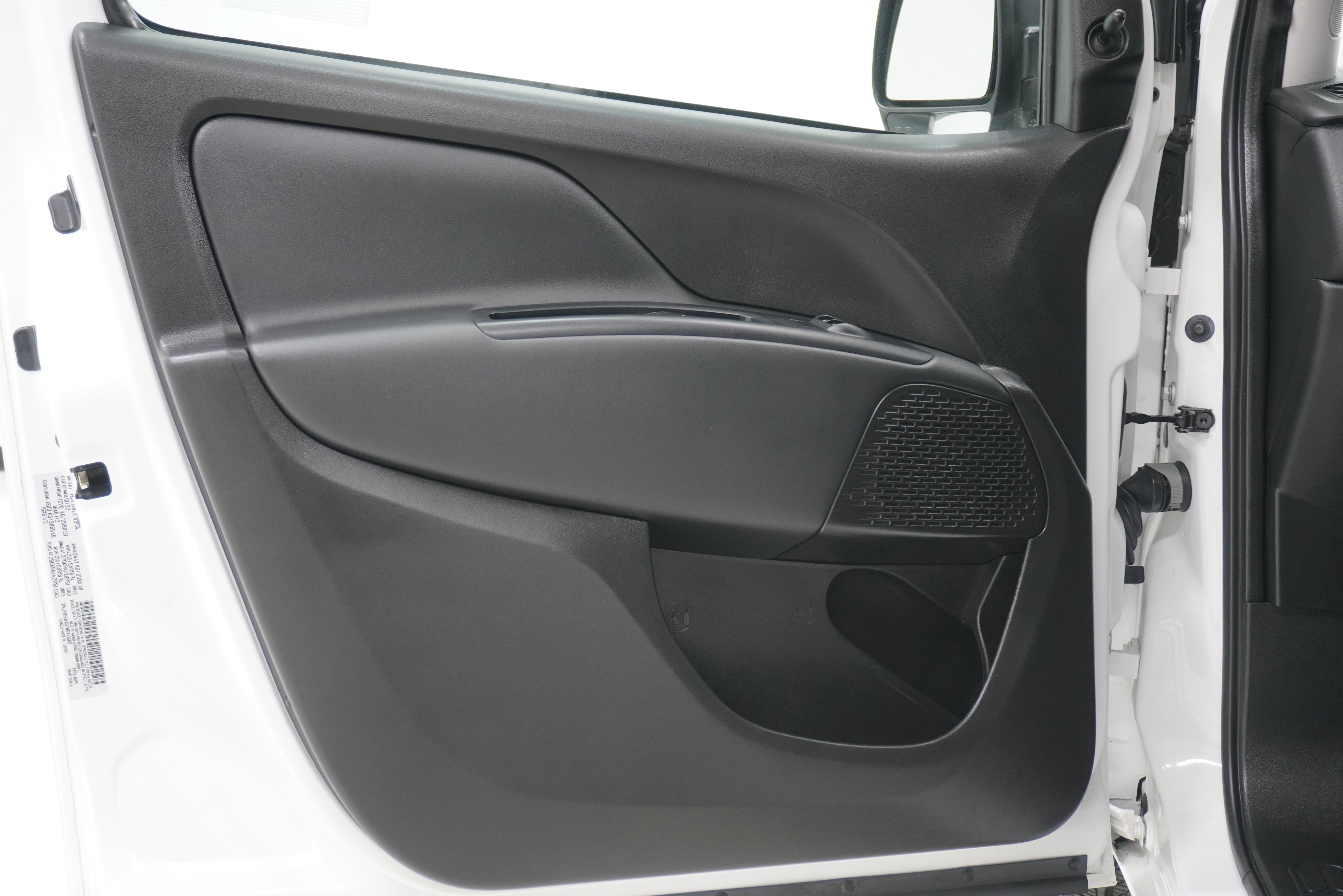 Used 2022 RAM ProMaster City Tradesman FWD image 12
