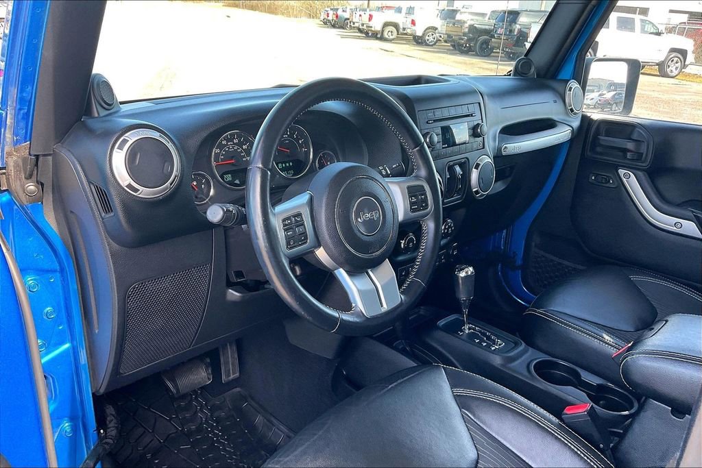 Used 2014 Jeep Wrangler Unlimited Sport image 13