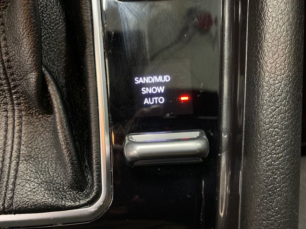 Used 2023 Jeep Compass Sport image 24