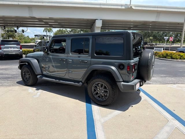 Used 2024 Jeep Wrangler Unlimited Sport AWD/4WD image 5