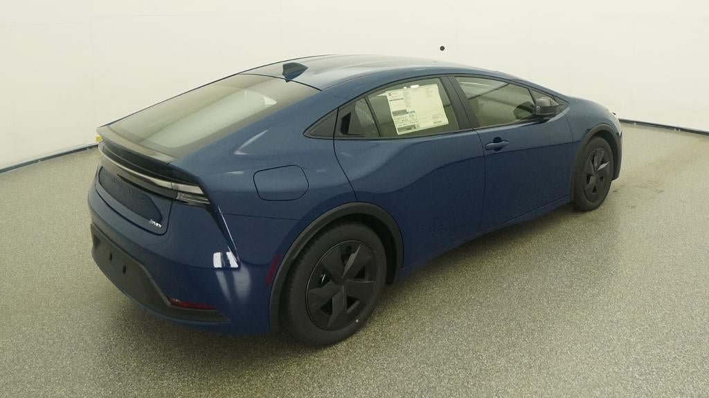 New 2027 Toyota Prius Plug-In Hybrid FWD image 9
