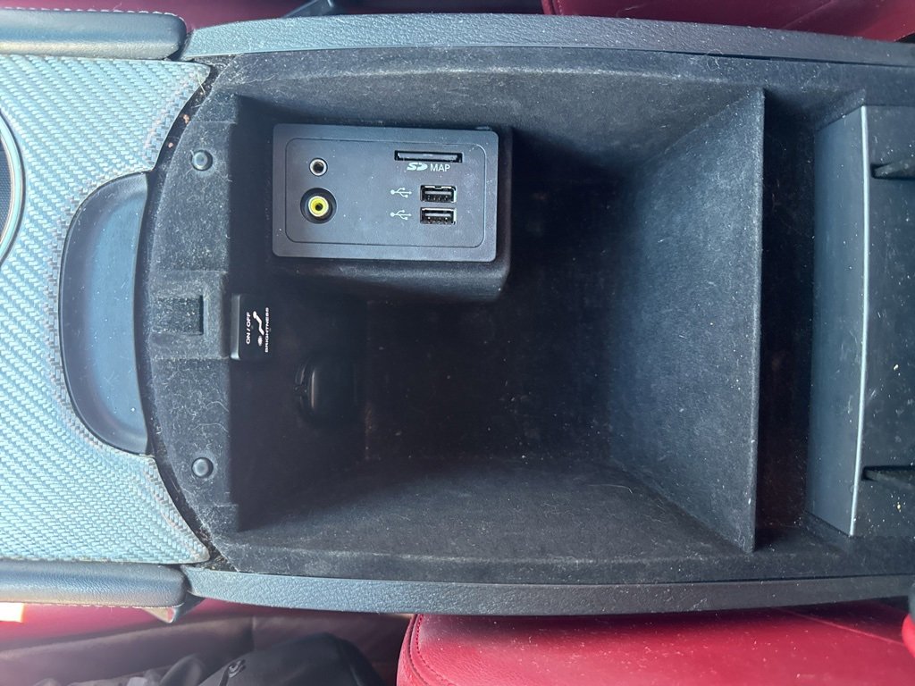 Used 2017 INFINITI Q60 Red Sport 400 image 37