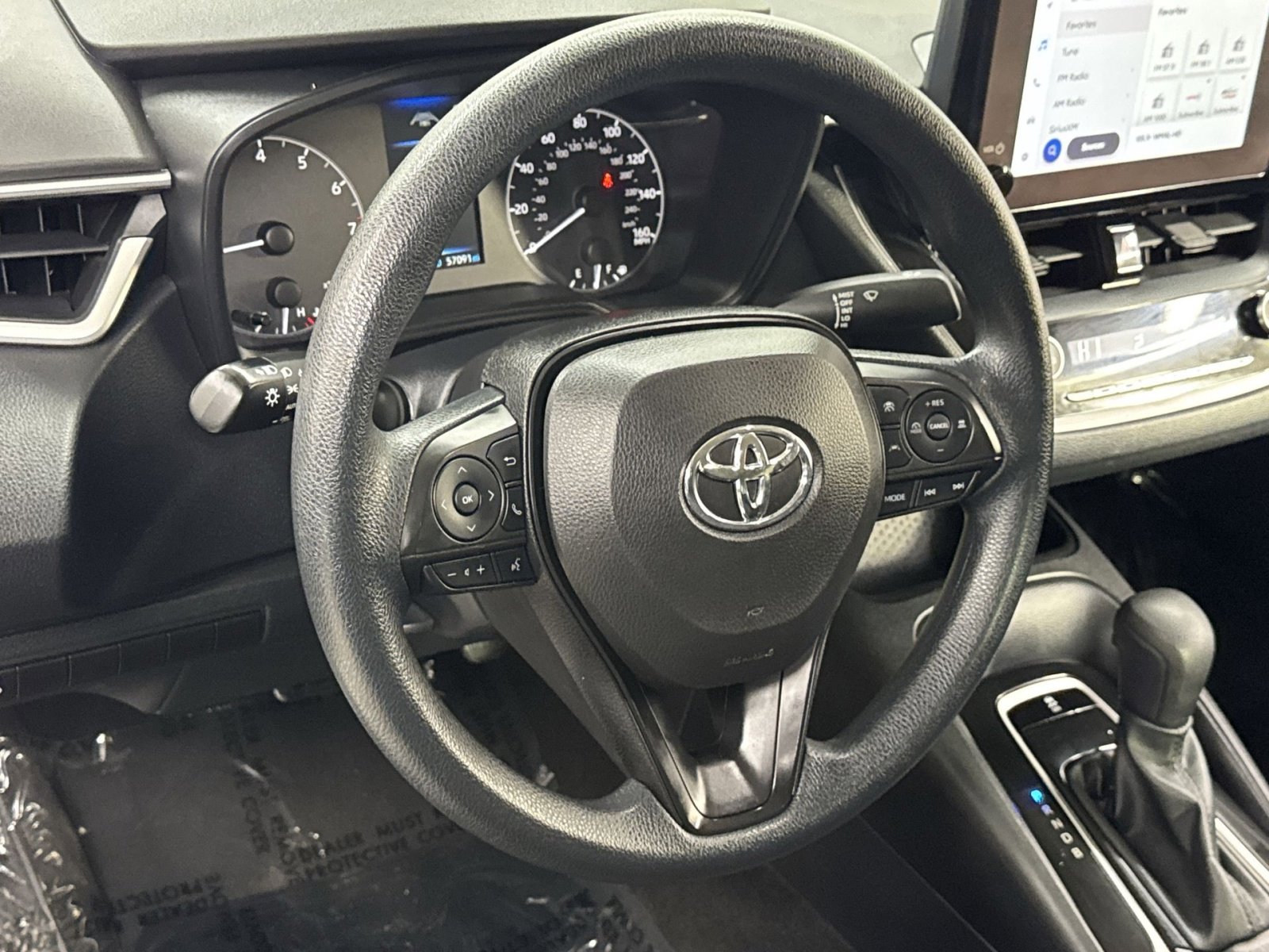 Used 2023 Toyota Corolla LE image 20