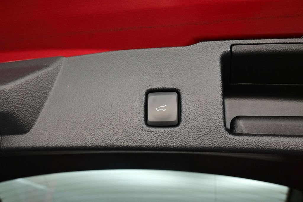 Used 2020 Ford Escape SEL FWD image 29