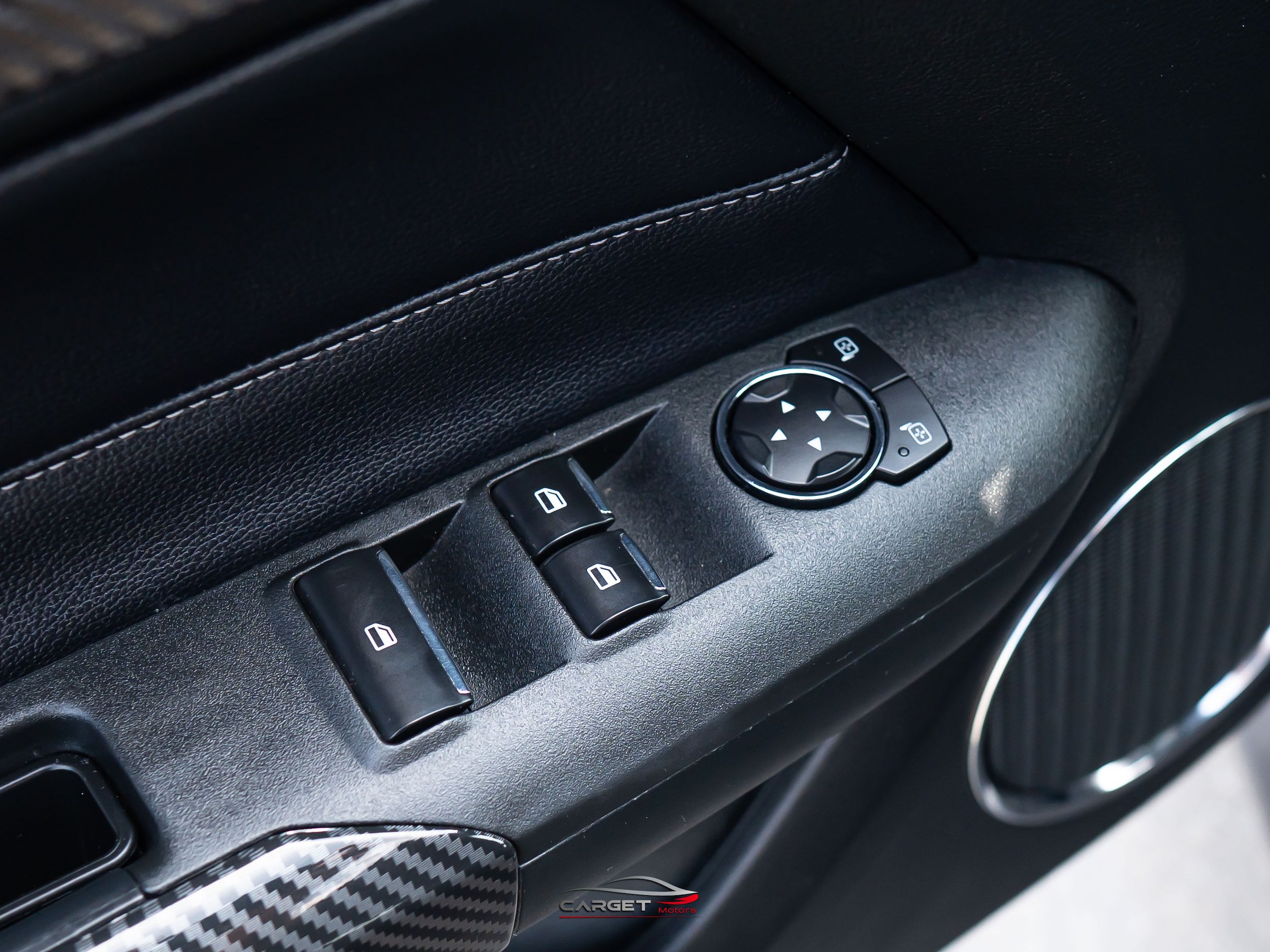 Used 2020 Ford Mustang GT Premium RWD image 36