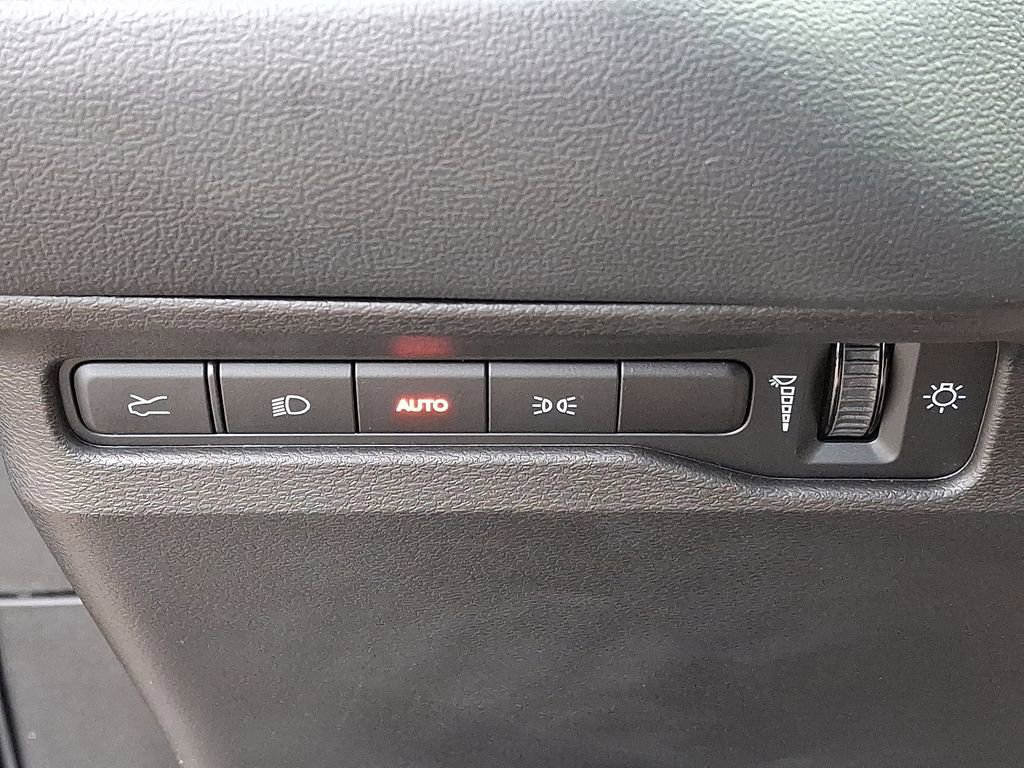 Used 2024 Dodge Charger R/T w/ Plus Group image 26