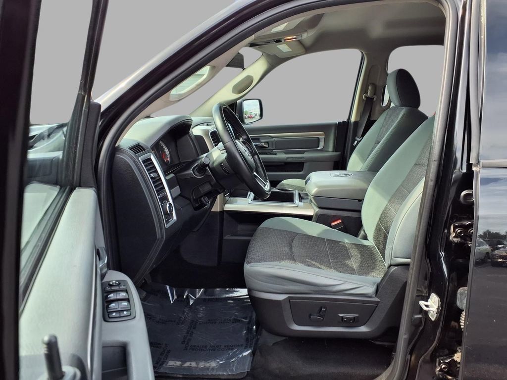 Used 2015 RAM 1500 Big Horn AWD/4WD image 22