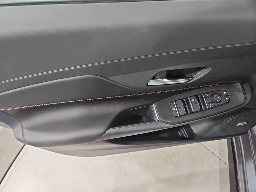 New 2026 Nissan Sentra SR w/ SR Premium Package FWD image 10