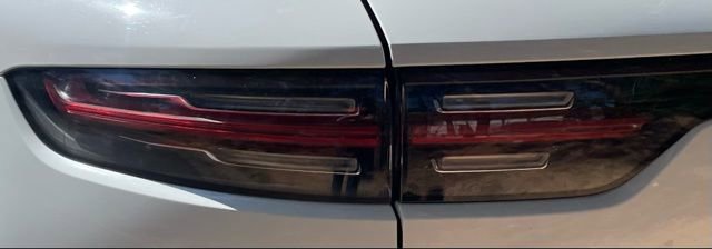 Used 2019 Porsche Cayenne Base image 8