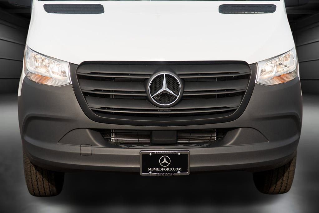 Used 2025 Mercedes-Benz Sprinter 2500 image 11