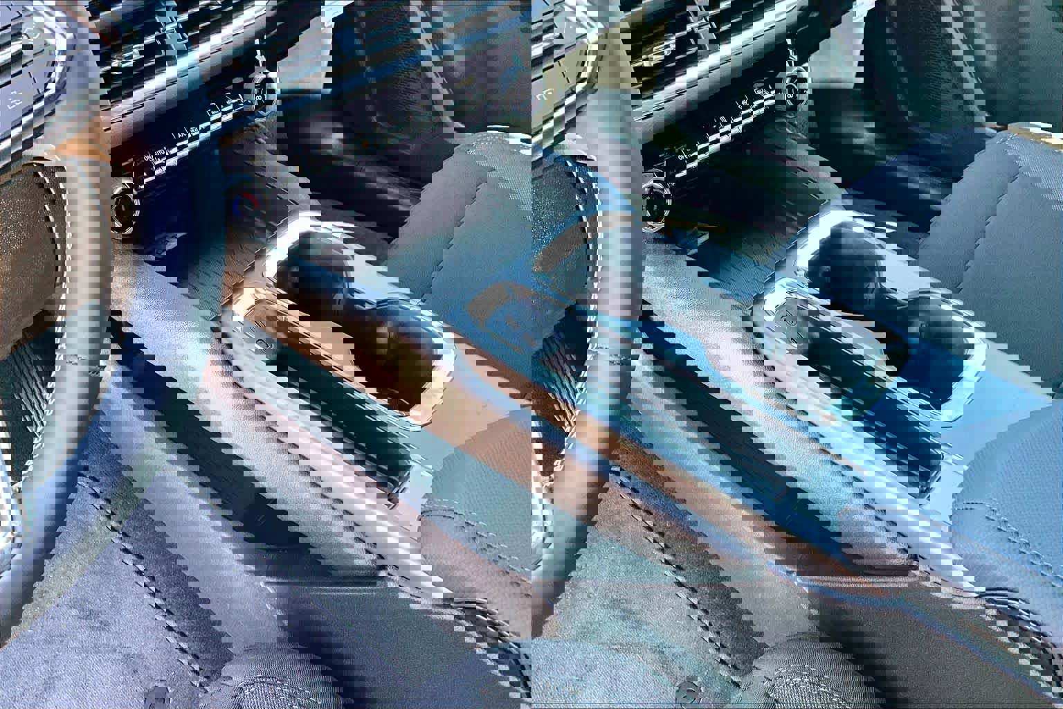 New 2026 Chevrolet Equinox EV LT w/ Comfort Package image 8