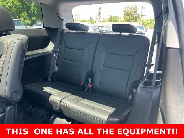 Used 2023 GMC Acadia AT4 w/ Technology Package AWD/4WD image 16