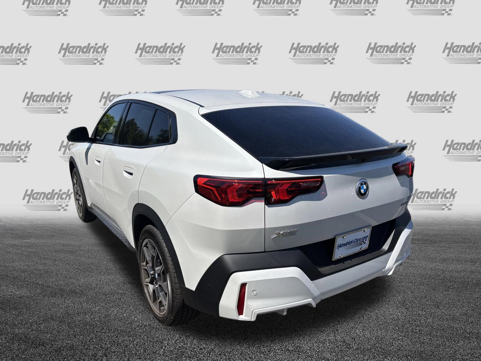 Used 2026 BMW X2 xDrive28i image 9