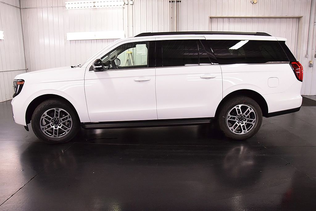 New 2026 Ford Expedition Max Active AWD/4WD image 4