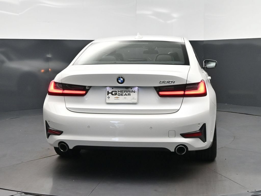 Used 2020 BMW 330i Sedan w/ Executive Package RWD image 6