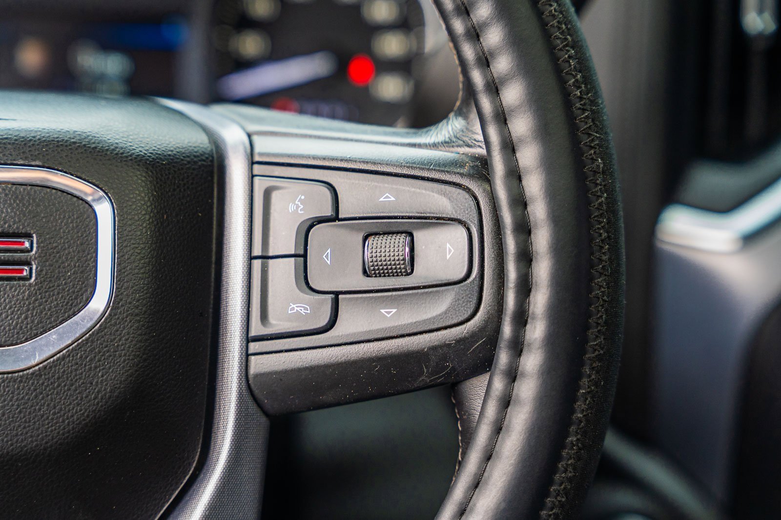 Used 2019 GMC Sierra 1500 SLT w/ SLT Premium Plus Package image 30