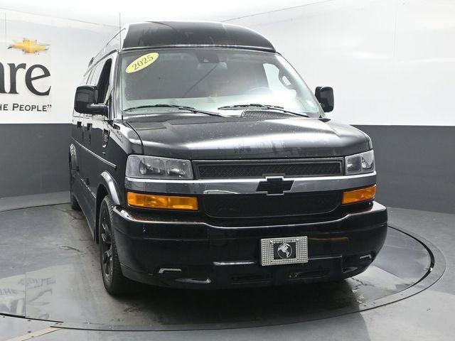 Used 2025 Chevrolet Express 2500 Extended w/ Driver Convenience Package RWD image 57