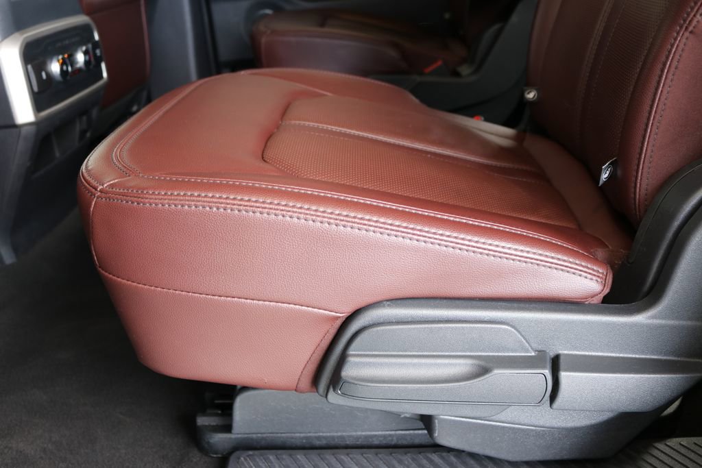 Used 2024 Ford Expedition Max Limited image 23