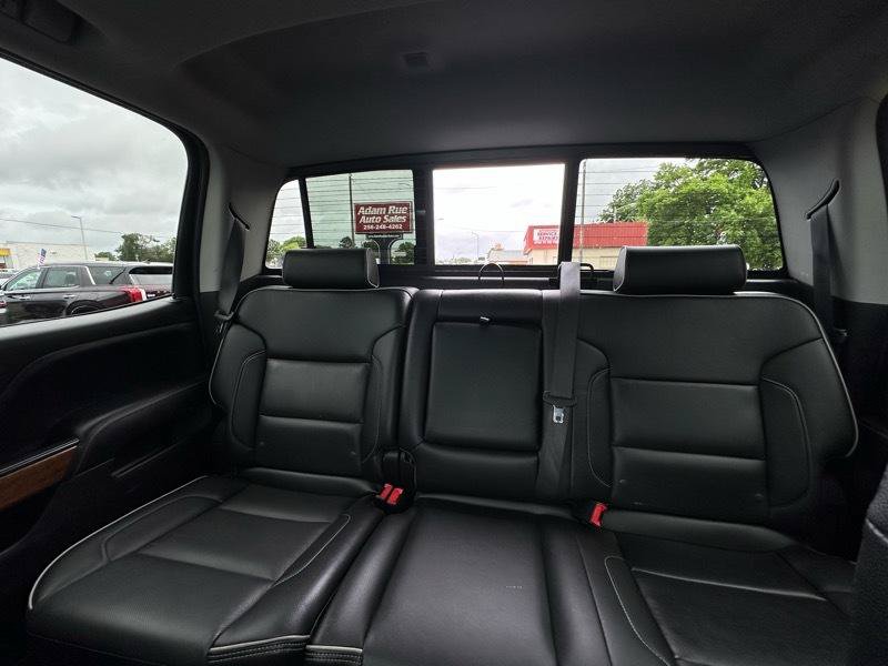 Used 2018 Chevrolet Silverado 1500 High Country RWD image 30
