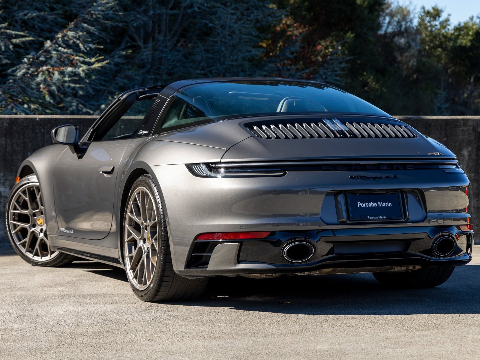 Certified 2022 Porsche 911 Targa 4S image 3