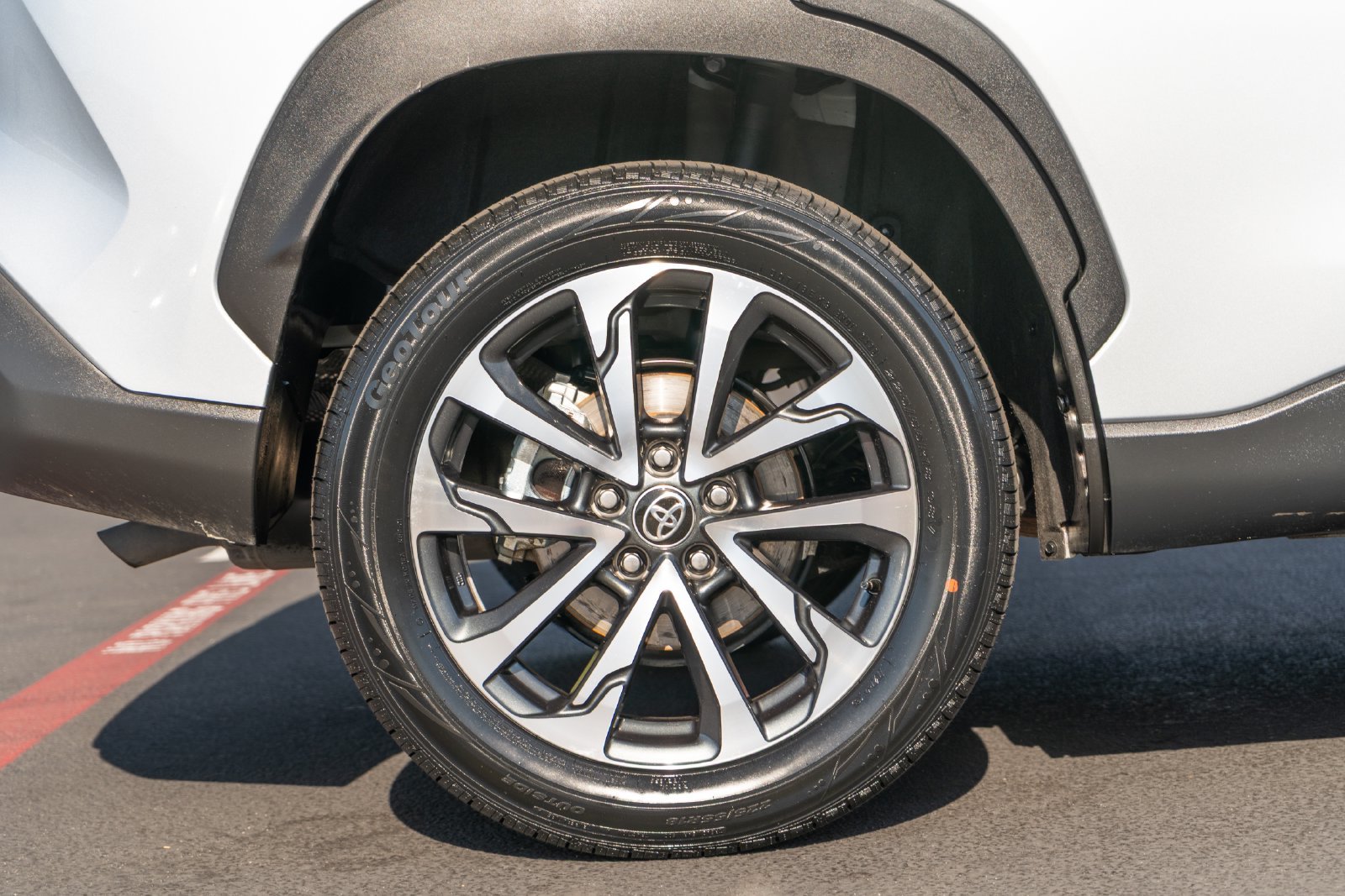 Certified 2025 Toyota Corolla Cross XLE FWD image 13