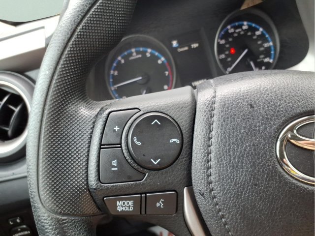 Used 2017 Toyota RAV4 LE w/ All Weather Liner Package AWD/4WD image 19