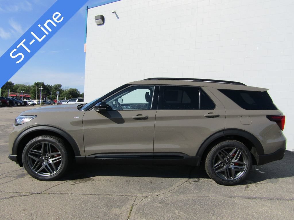 New 2027 Ford Explorer ST-Line w/ Premium Package AWD/4WD image 2