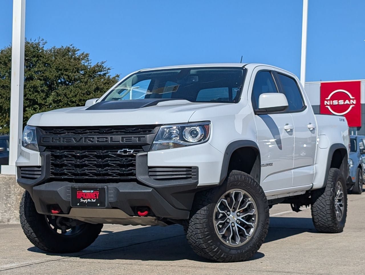 Used 2022 Chevrolet Colorado ZR2 AWD/4WD image 2
