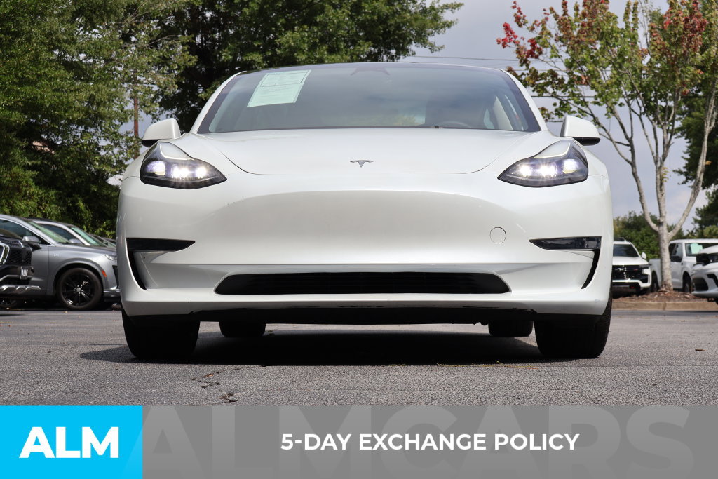 Used 2023 Tesla Model 3 Standard Range RWD image 3