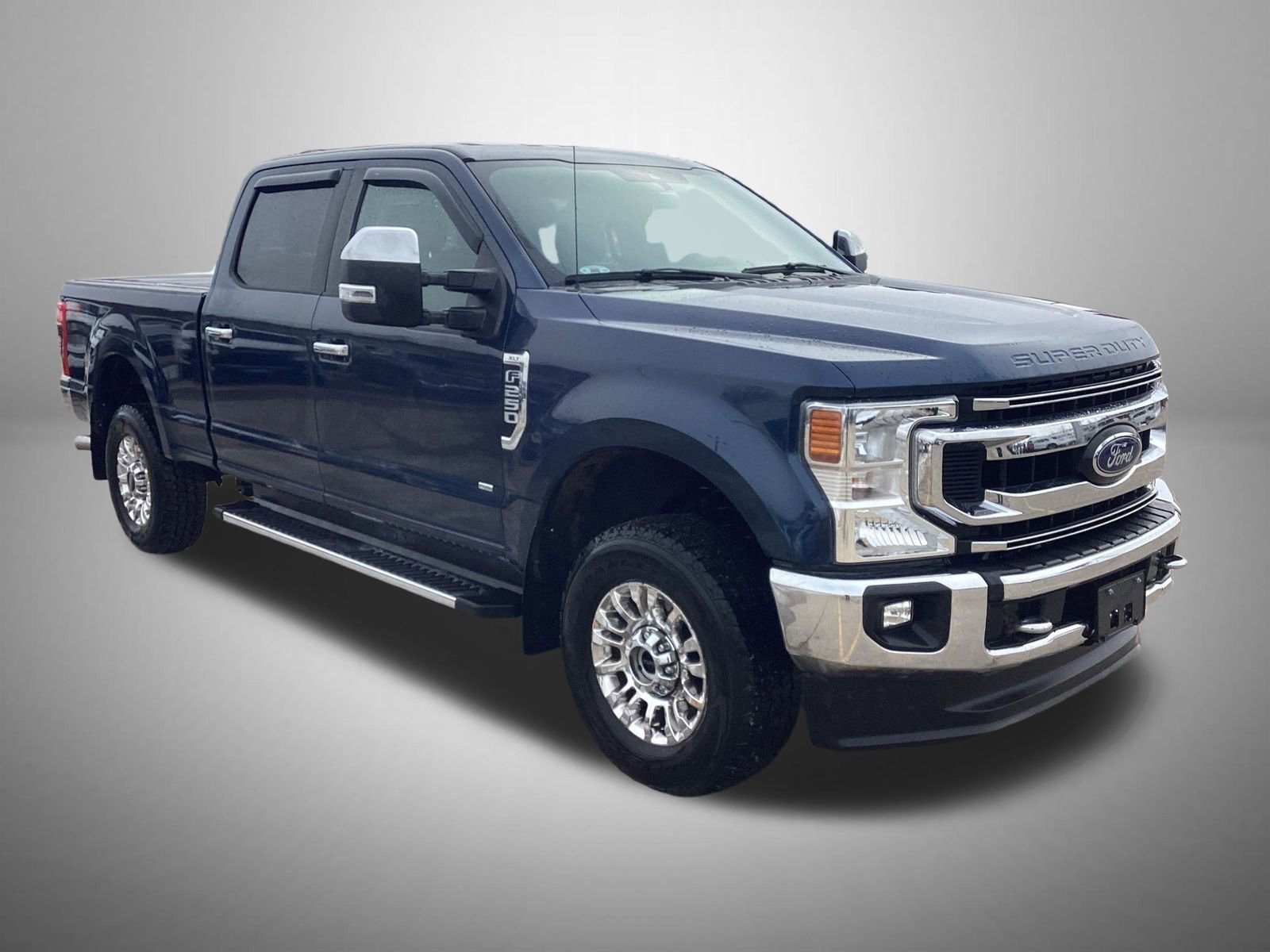 Used 2020 Ford F250 XLT w/ XLT Premium Package image 3
