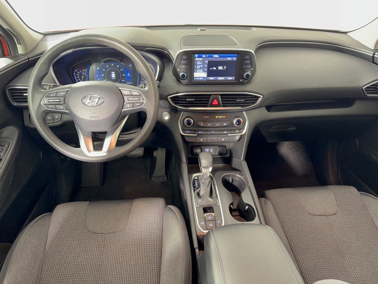 Used 2019 Hyundai Santa Fe SEL FWD image 17