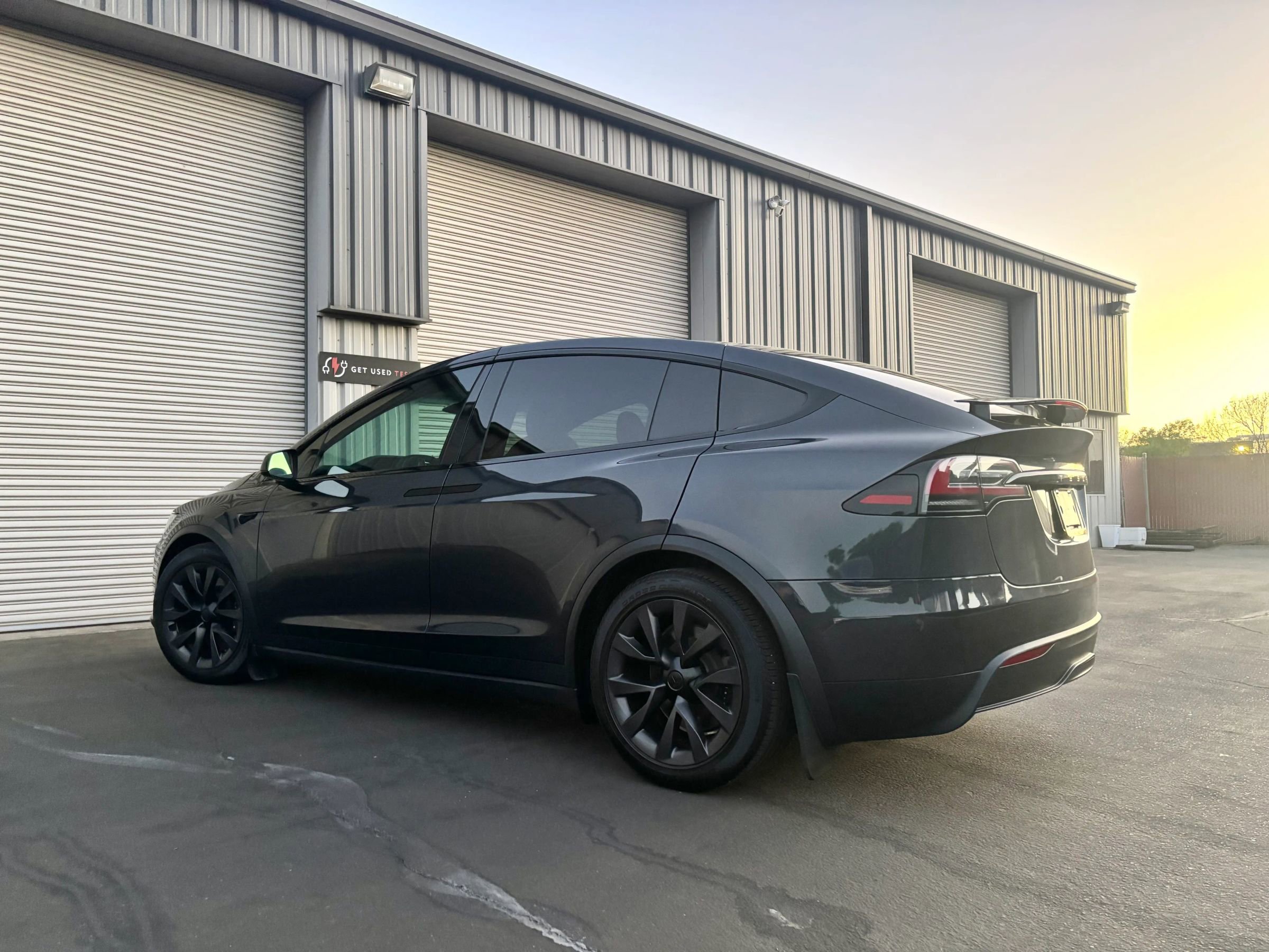 Used 2024 Tesla Model X image 9