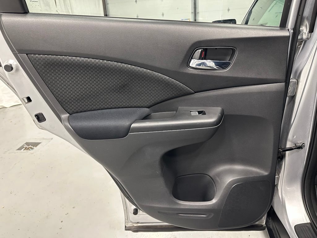 Used 2015 Honda CR-V EX image 38