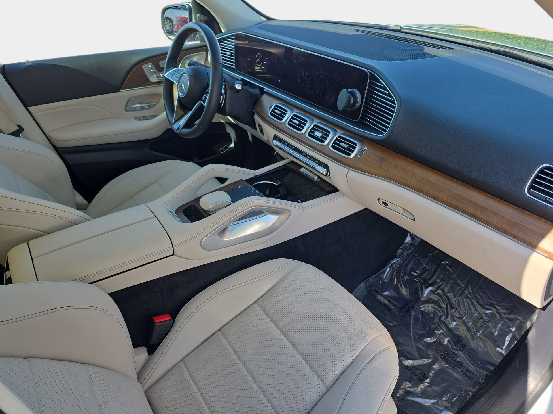 Certified 2024 Mercedes-Benz GLE 450 4MATIC image 10