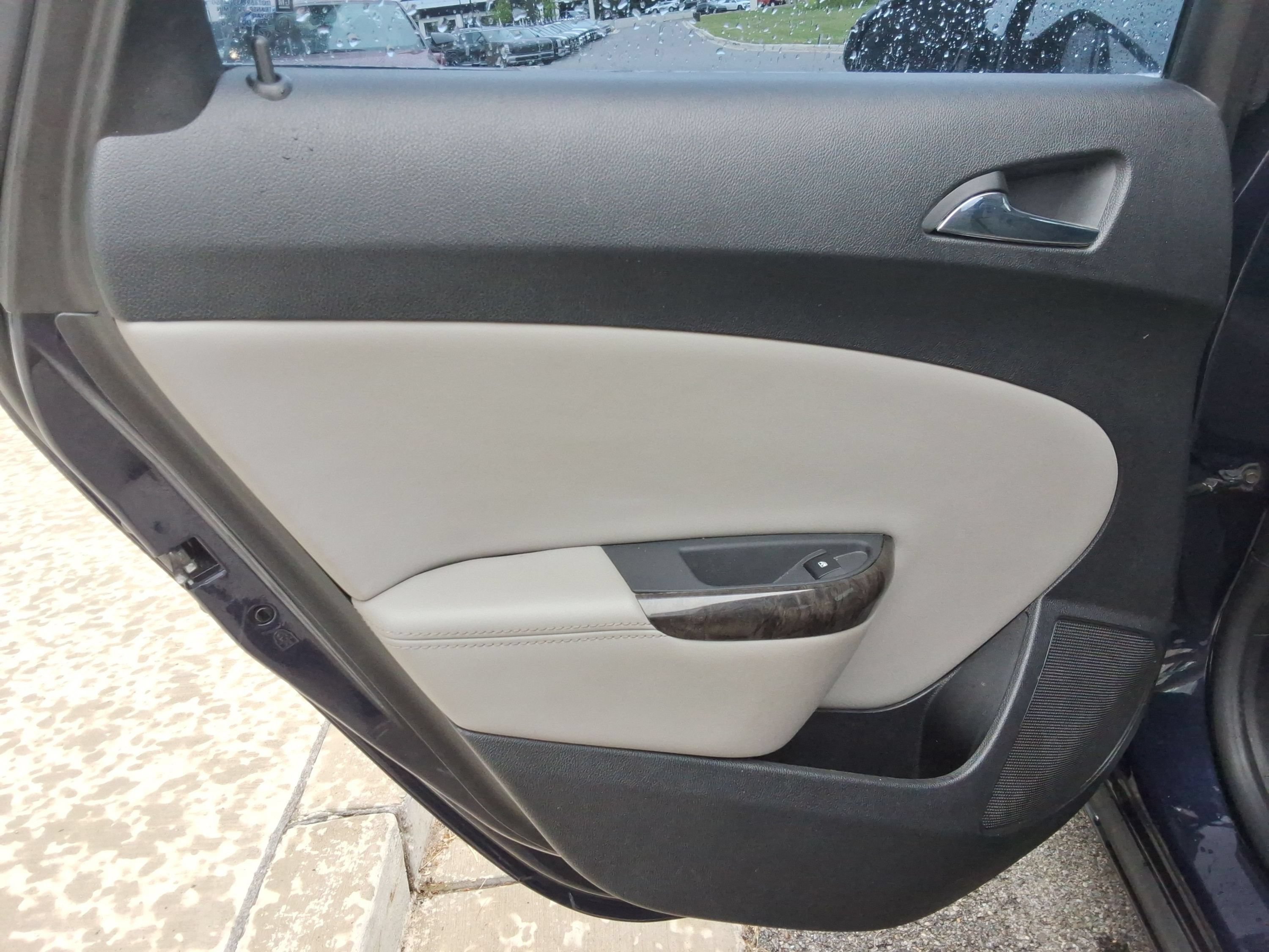 Used 2015 Buick Verano FWD image 23