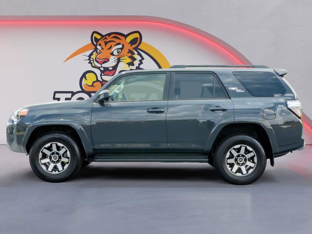 Used 2024 Toyota 4Runner TRD Off-Road AWD/4WD image 8