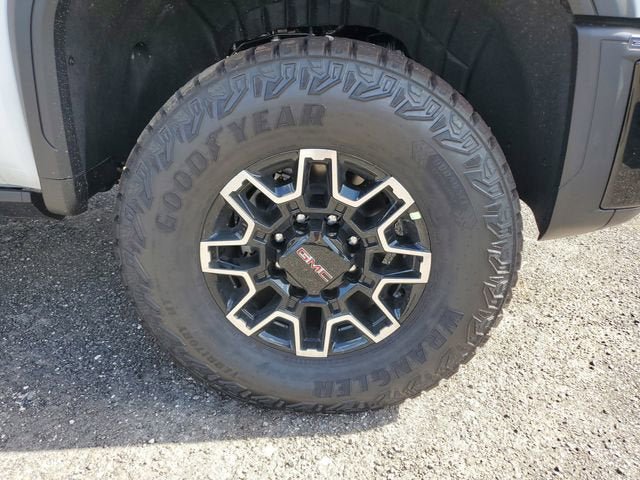 New 2026 GMC Sierra 2500 AT4X AWD/4WD image 6