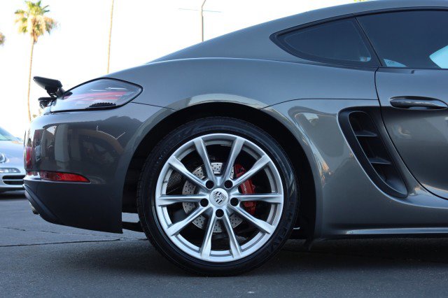 Used 2018 Porsche 718 Cayman RWD image 52
