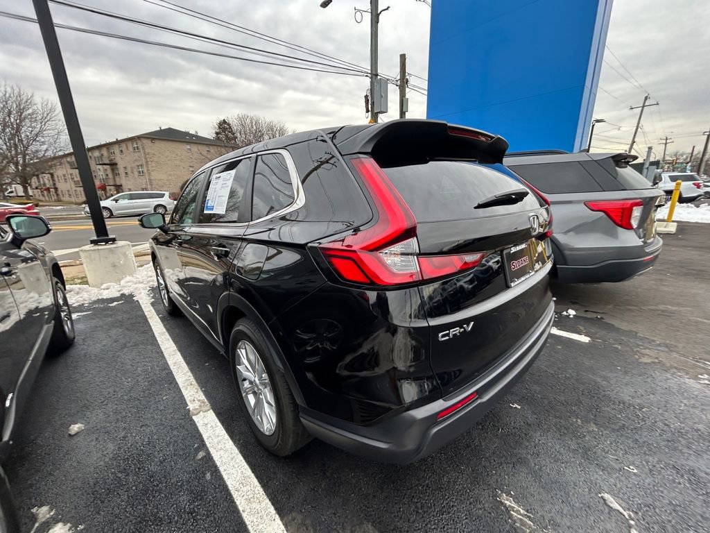 Used 2025 Honda CR-V EX image 27
